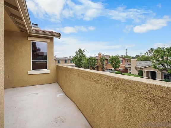 4th image of 39741 Columbia Union Dr Unit C
