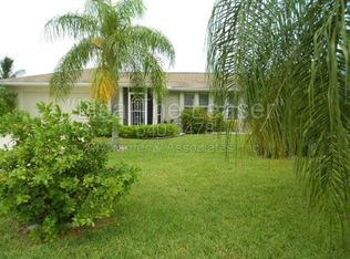 1316 SE 32nd St, Cape Coral, FL 33904
