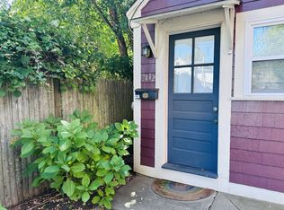 74 Constitution St #1R, Bristol, RI 02809