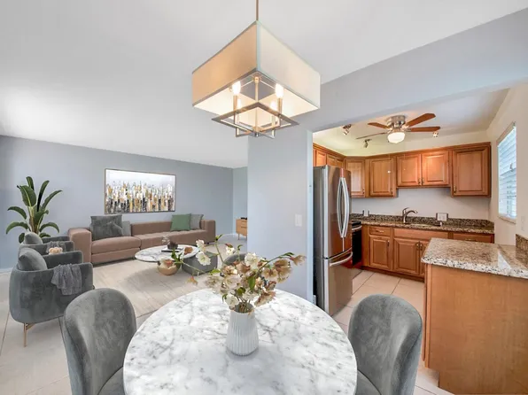 130 Fanshaw D, Boca Raton, FL 33434