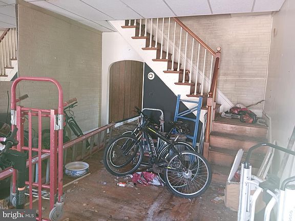 2nd image of 1641 Westwood Ave