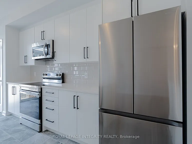 409 Silicon Way — Photo 11
