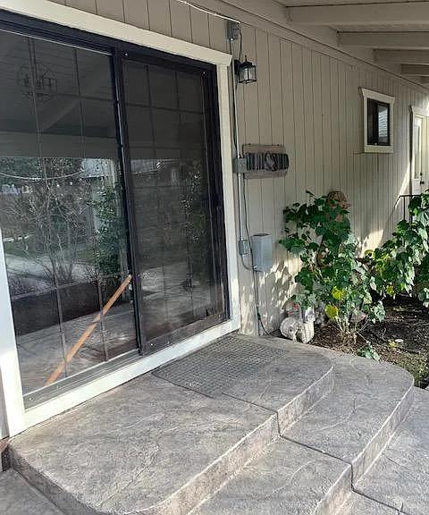 228 Earl Ave — Photo 14