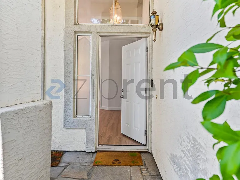 2041 Asilomar Dr — Photo 3