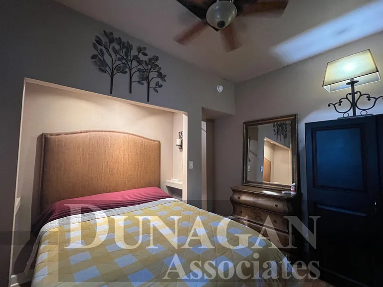 408 N Mesa St #A & B — Photo 5