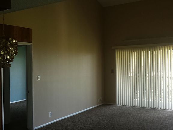 3rd image of 804 Bluewater Way