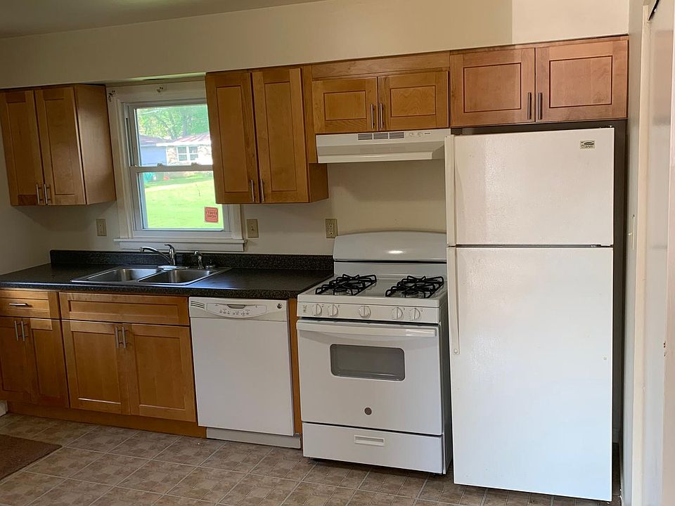 1st image of 3351 Brown St #3351