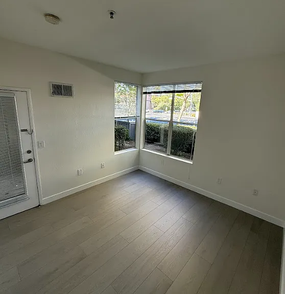 Montage Apartments — Photo 23