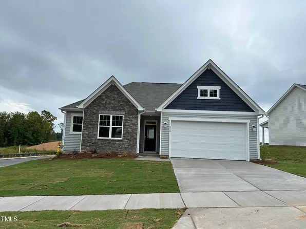 370 Tormore Dr, Sanford, NC 27330