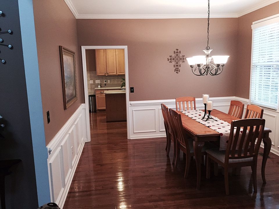 Dining_12042015