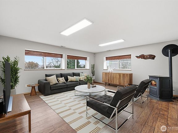 4th image of 315 Taylor Avenue NW