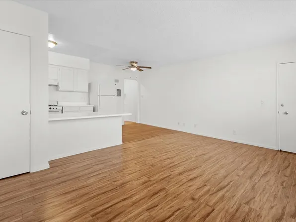4458 Woodman Ave APT 2, Sherman Oaks, CA 91423
