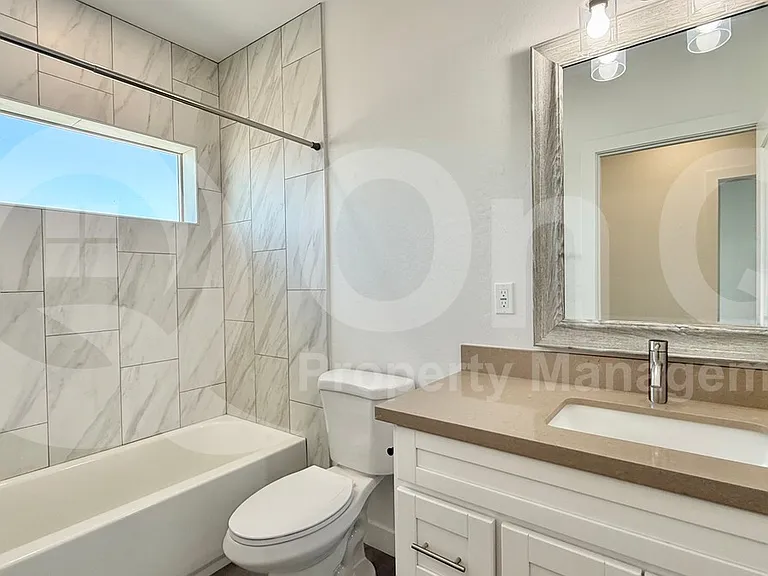 9160 N 67th Ave #202 — Photo 12