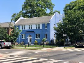 1280 Raum St NE, Washington, DC