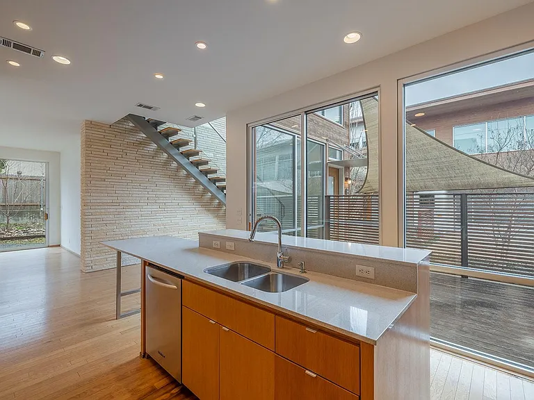 4011 Lewis Ln #B — Photo 20
