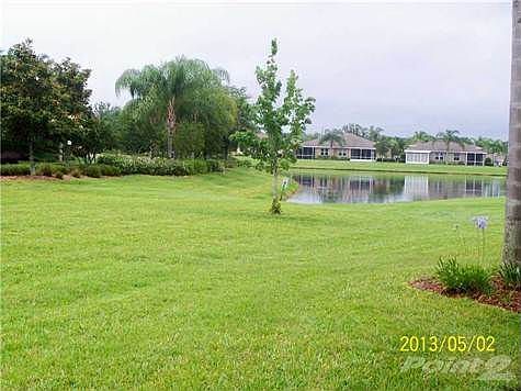 3rd image of 1205 Lyndhurst Greens Dr