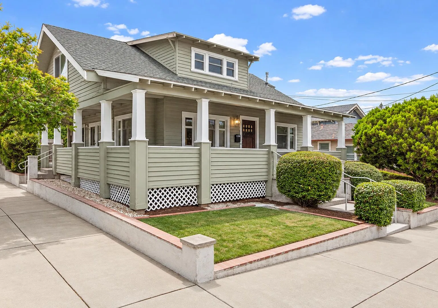 2027-2028 Leasing! 5bd/3ba House w/ Short Walk to Downtown SLO — Photo 3