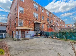 2826 Bragg St #1F, Brooklyn, NY 11235