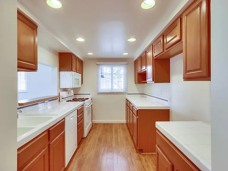 508 S Ola Vis — Photo 12