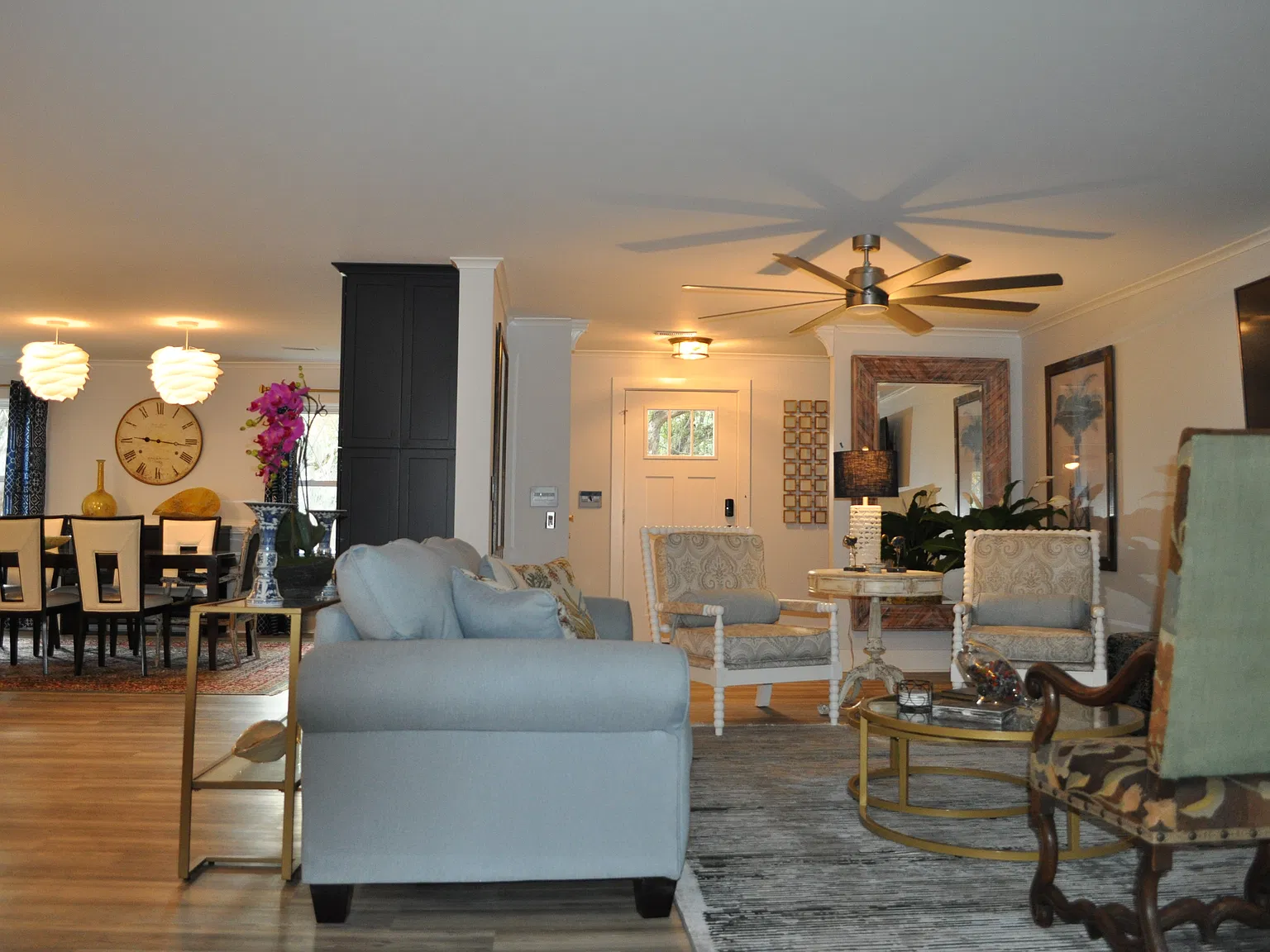 2 bed, 1700 sqft, $2,400 — Photo 2