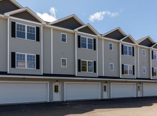 11 Hansonville Rd, Rochester, NH 03839