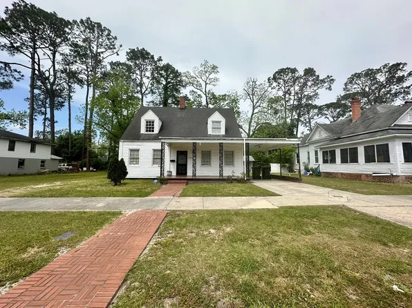 623 McDonald St, Waycross, GA 31501