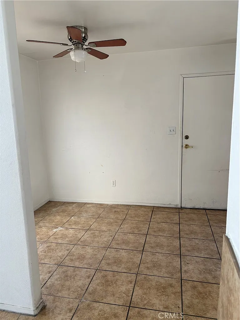 2 bed, 800 sqft, $1,500 — Photo 4