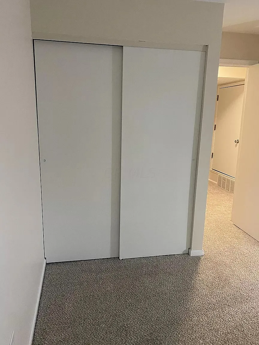 2 bed, 1.5 bath, 850 sqft, $980 — Photo 2
