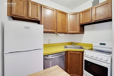 Rented by Sotheby's International Realty