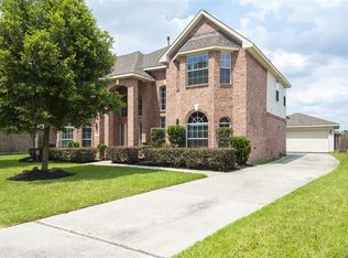 15910 Maplewick Dr, Tomball, TX 77377