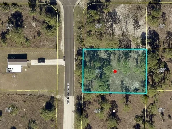 1057 Portland Ave S, Lehigh Acres, FL 33974