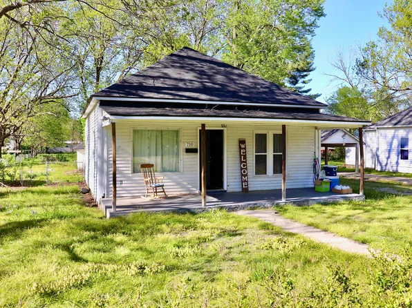 710 Park Street, Neosho, MO 64850