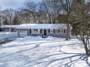 54 Roundtop Rd, Framingham, MA 01701