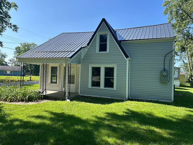 4055 Kleinline Ln — Photo 2