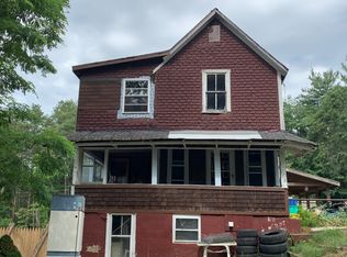 2 9th Ave, Montague, MA 01351