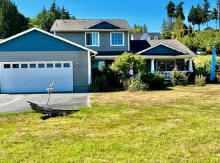 7707 NE Point No Point Rd, Hansville, WA 98340