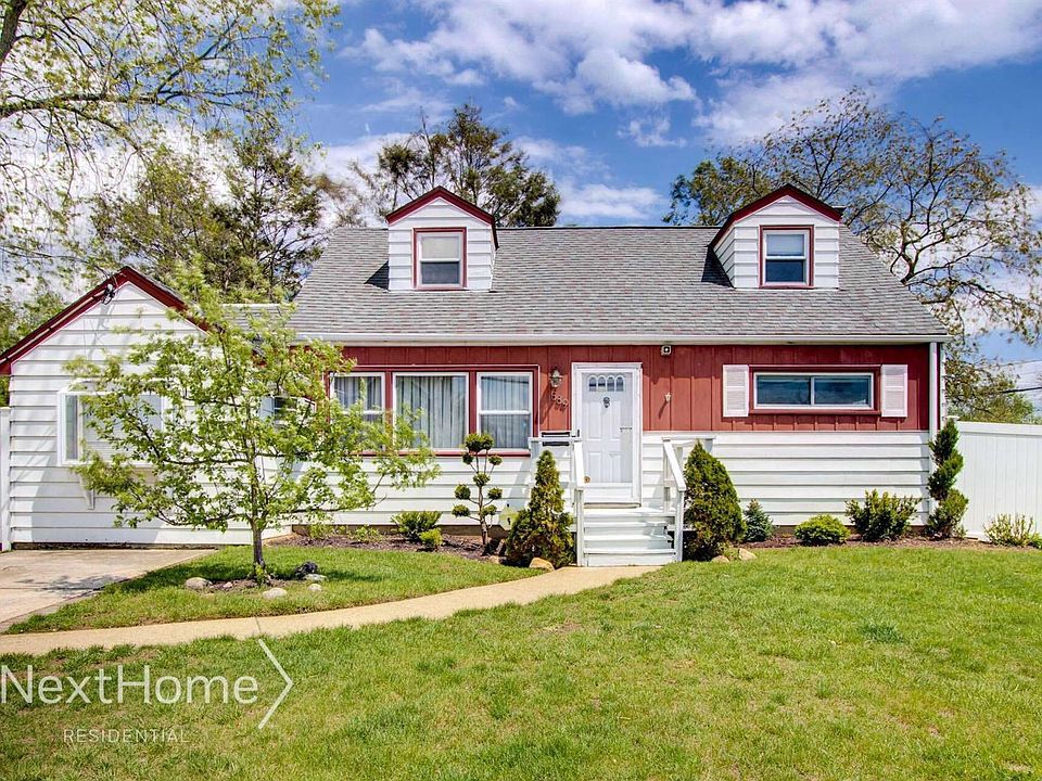 1st image of 889 Blendwood Dr