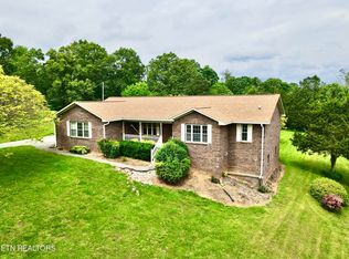 200 Harmon Cir, New Tazewell, TN 37825