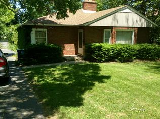 54 Chicago Ave, Clarendon Hills, IL 60514