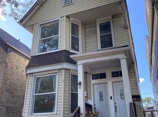 2250 N Kimball Ave #3, Chicago, IL 60647