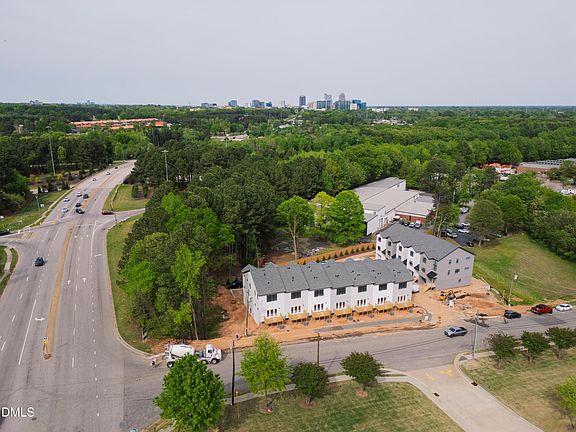 2nd image of 1901 Proximity Pointe Ct