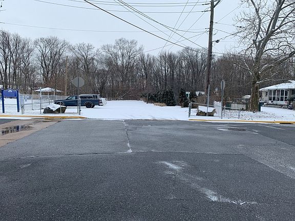 5th image of 111 Northern Ave