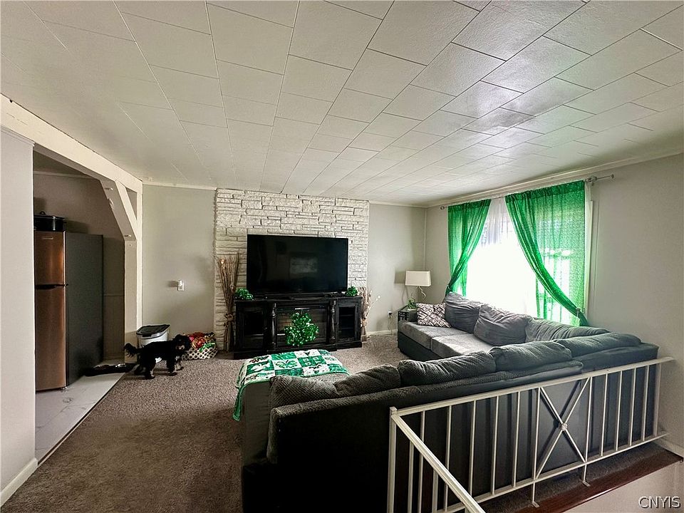 402 Northrup Dr, Utica, NY 13502 Zillow