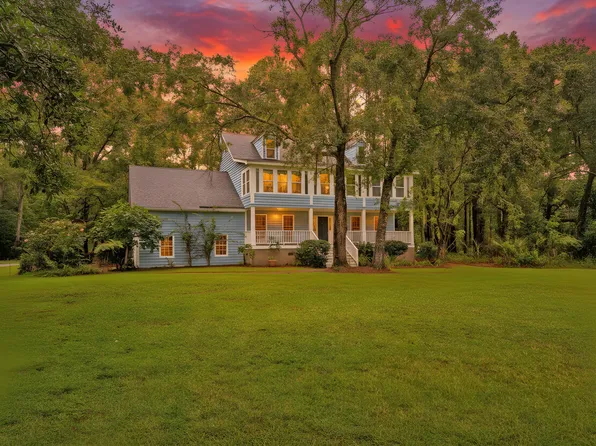 820 Pineneedle Way, Charleston, SC 29492