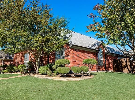 2nd image of 4305 Wonderland Dr