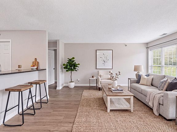 5th image of 6155 Chasewood Pkwy APT 1