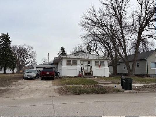 1st image of 1323 S 22nd St
