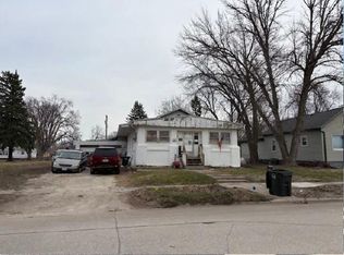 1323 S 22nd St, Fort Dodge, IA 50501