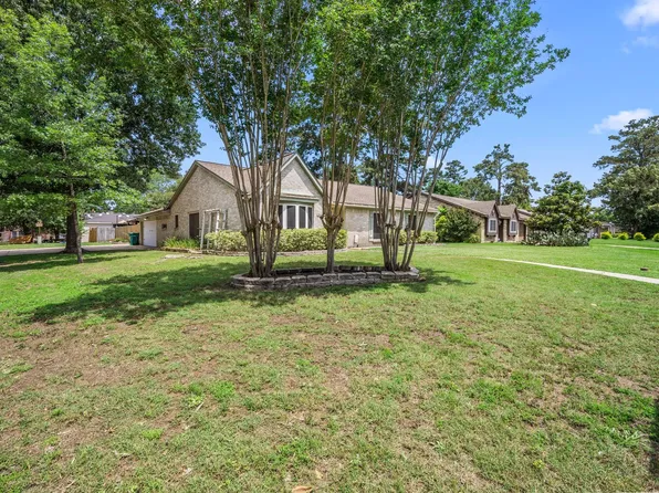 2415 Whispering Springs Dr, Spring, TX 77373