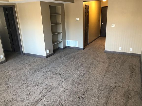 5th image of 1631 J St APT 101